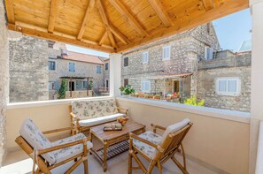 House | Balcony - House Morko1 (Vrboska)