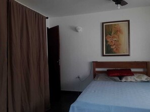Blackout drapes, iron/ironing board, free WiFi, bed sheets - Búzios Casa Das Acácias (Búzios)