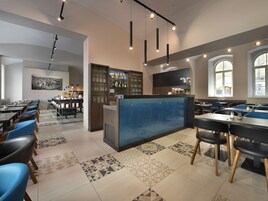 Daily buffet breakfast (CZK 210 per person)