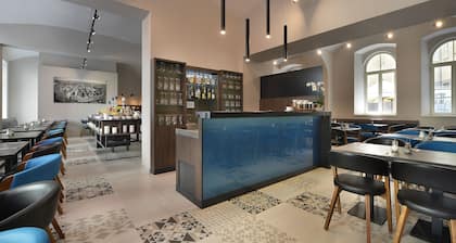EA Hotel New Town