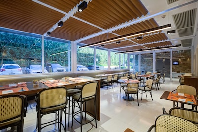 Rio Hotel by Bourbon Campinas