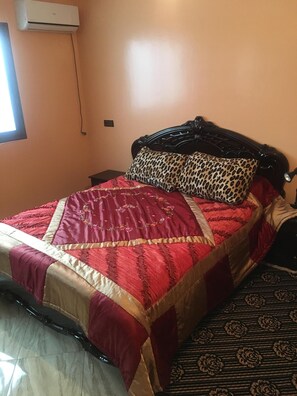 2 bedrooms