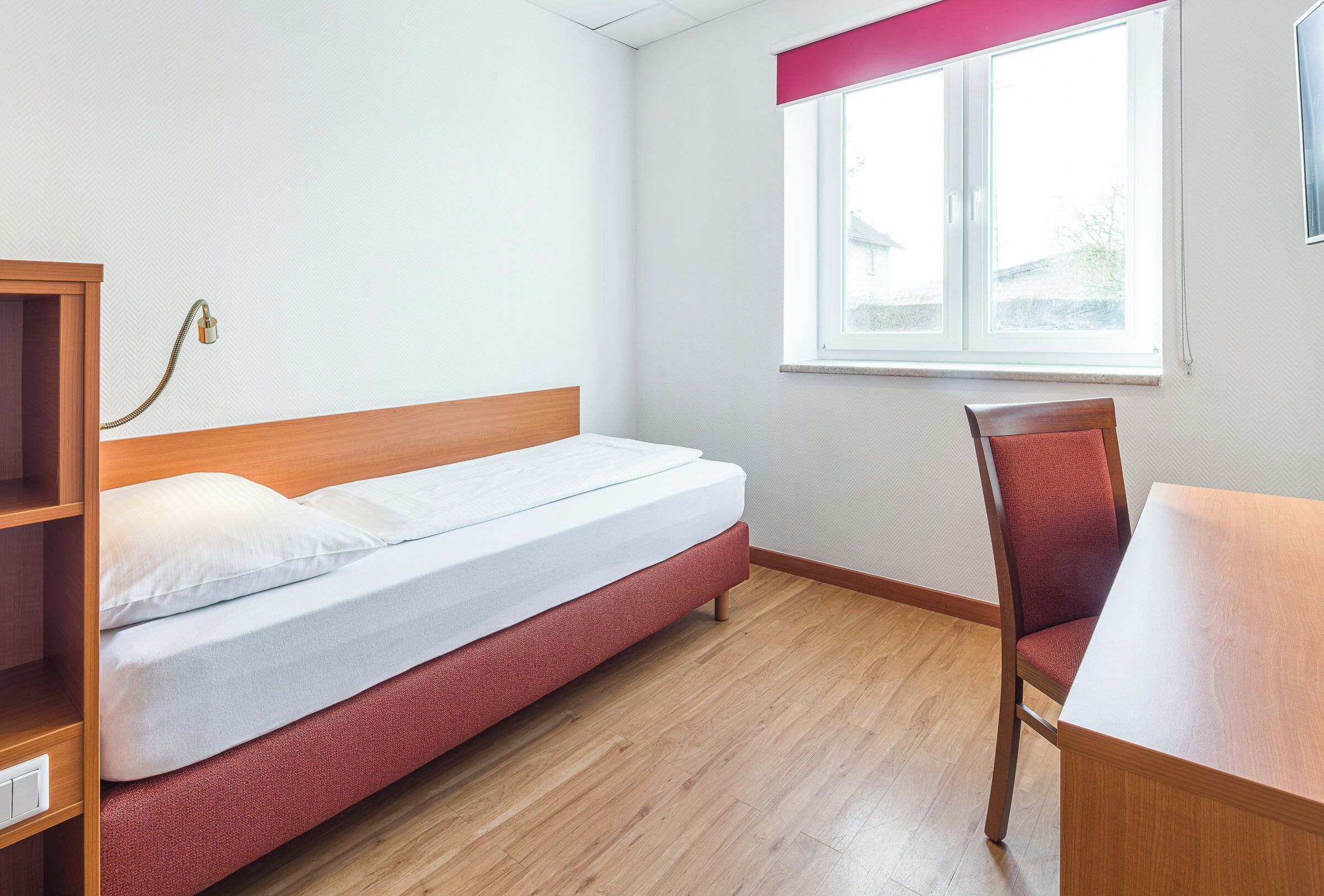 Classic-Einzelzimmer | Minibar, Verdunkelungsvorhänge, schallisolierte Zimmer