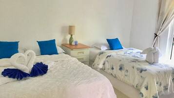 2 bedrooms, premium bedding, iron/ironing board, free WiFi
