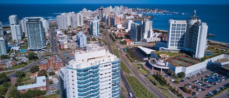 منظر من الجو على ارتفاع عالٍ