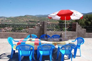 Terrace/patio - Maison D'hôtes Amazir (Ait Taguella)