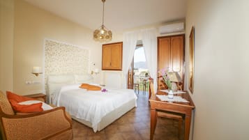 Chambre Double, balcon, vue ville