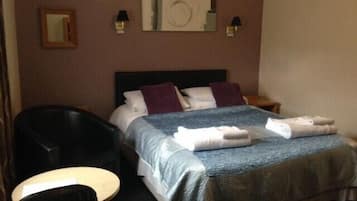 Comfort Double Room, Ensuite | 1 bedroom, WiFi