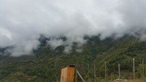 Shower, towels, soap, shampoo - Camping Experience Khulo - Hostel (Khulo)