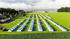 A field of tents arranged in rows. - GPtents- Munich Oktoberfest (Munich)