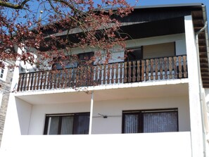 Front of property - Villa Althaus (Medebach)