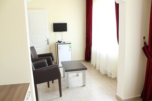 Habitación individual de lujo | Wifi gratis y ropa de cama