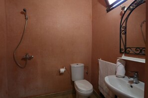 Bathroom - Hotel Soleil Imlil (Asni)