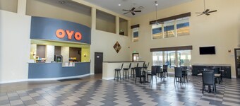 OYO Hotel Knoxville TN Cedar Bluff I-40