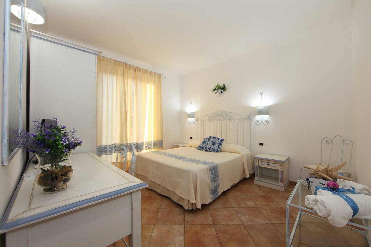 Chambre Double Standard, 1 grand lit