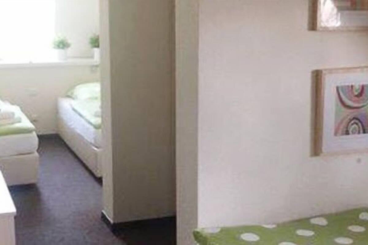 Quadruple Room | Soundproofing, free WiFi