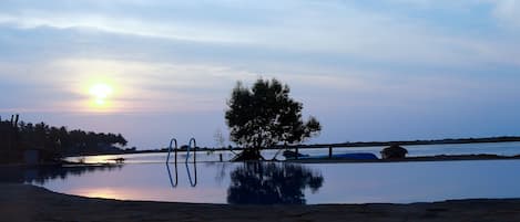 Piscina all'aperto