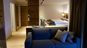 Apartamento design, lareira | 1 quarto, roupas de cama premium, individualmente decorados