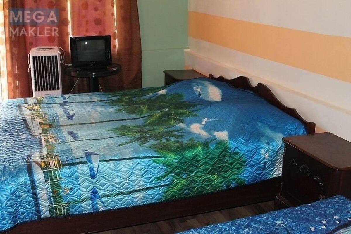 Standard Double or Twin Room, 1 Double Bed, Mountain View