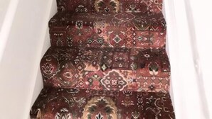 Staircase - Charimore Relaxation House (London)