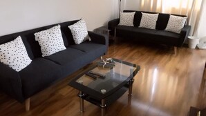 House | Living room - Charimore Relaxation House (London)