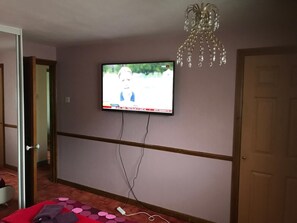 In-room safe, iron/ironing board, free WiFi - McLeod House (London)