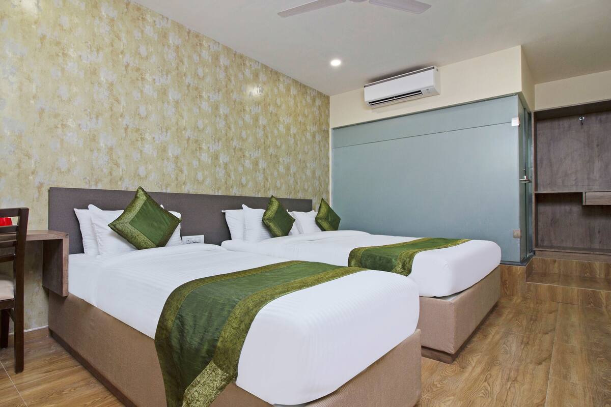 Iron/ironing board, rollaway beds, free WiFi, bed sheets