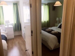 Interior - Charimore Executive Apartment (London)