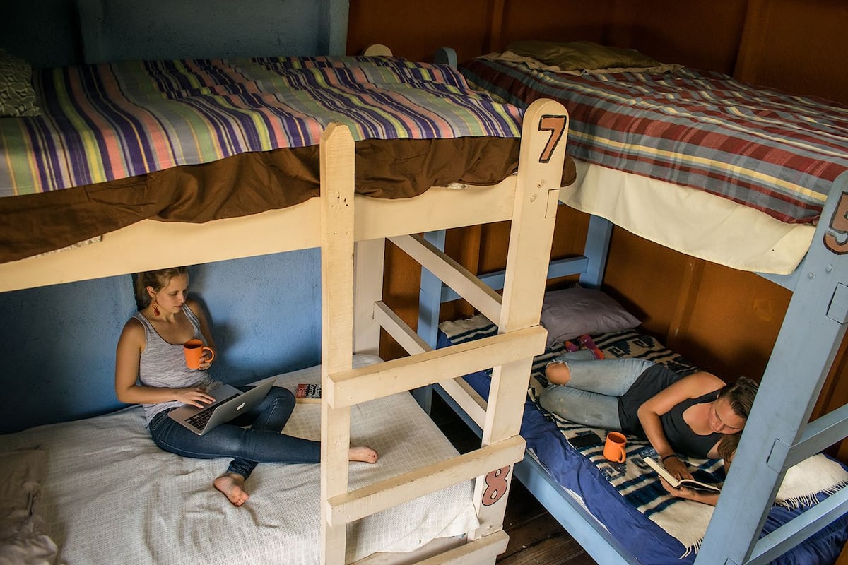 Shared Dormitory, Mixed Dorm, Shared Bathroom (4 Bunk Beds, 8 People)