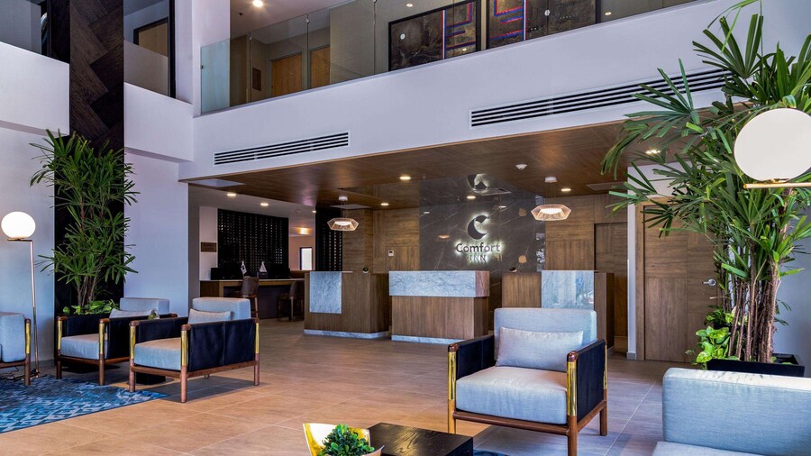 Comfort Inn Hermosillo Aeropuerto