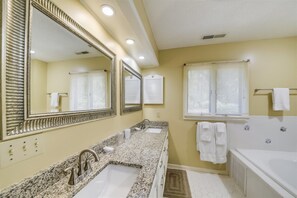 Bidet - Jessamine Place 2 (Hilton Head Island)