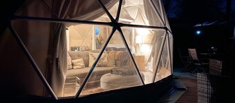 The Tree Dome - Luxurious Glamping Retreat