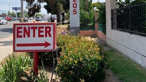 Exterior - Mesa Motel (Costa Mesa)