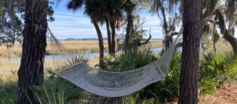 Pool Fitness Golf Access - Walk To Wilson Village - Last Minute Fall Escapes