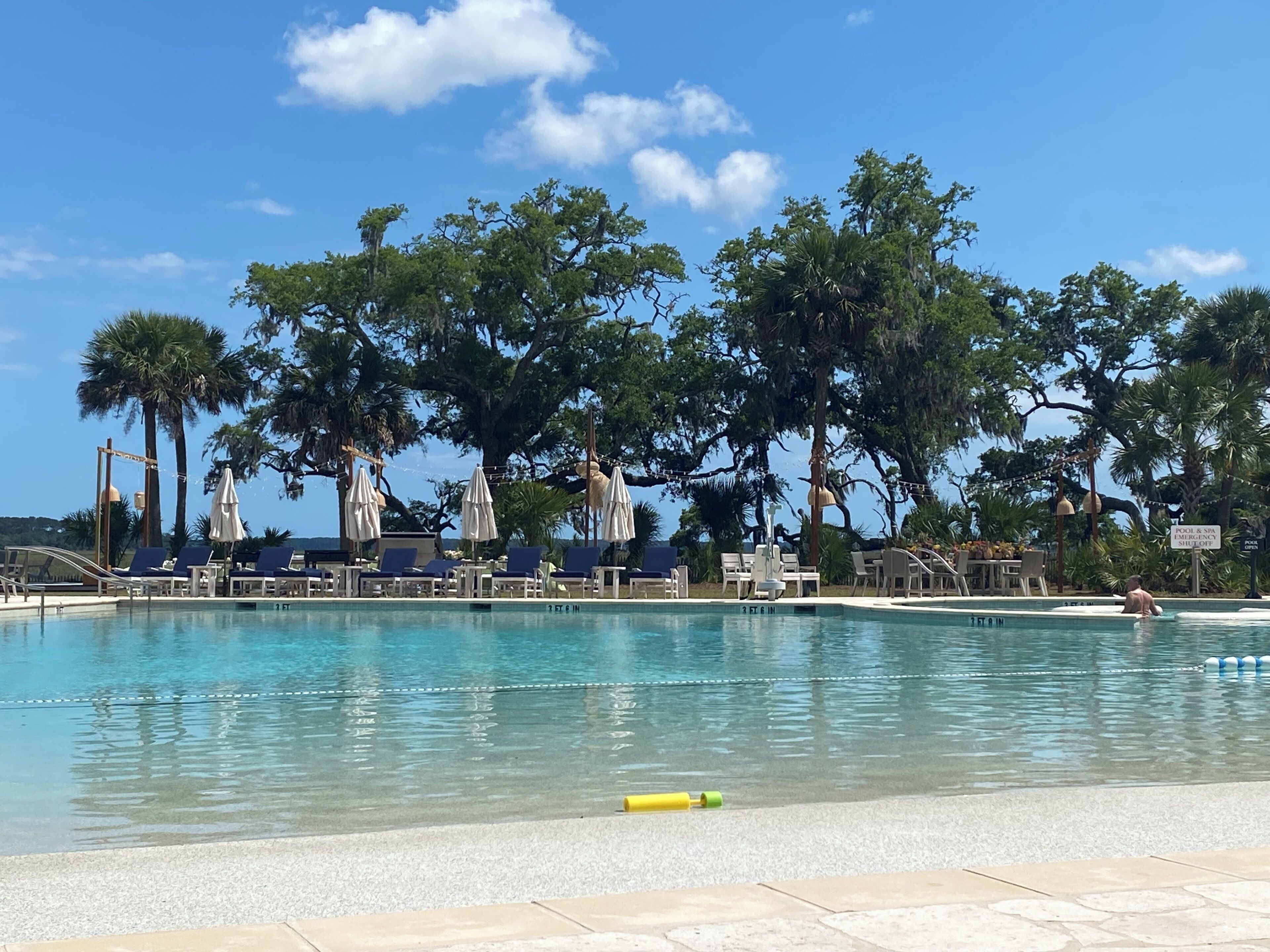 Piscine extérieure