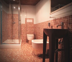 Comfort Suite | Bathroom