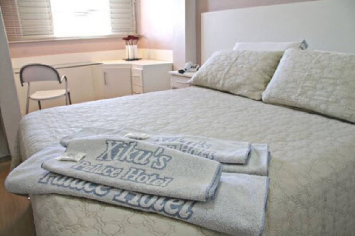 minibar, desk, free wifi, bed sheets