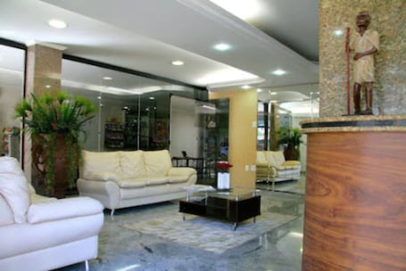 Lobby sitting area. Xikus Palace Hotel