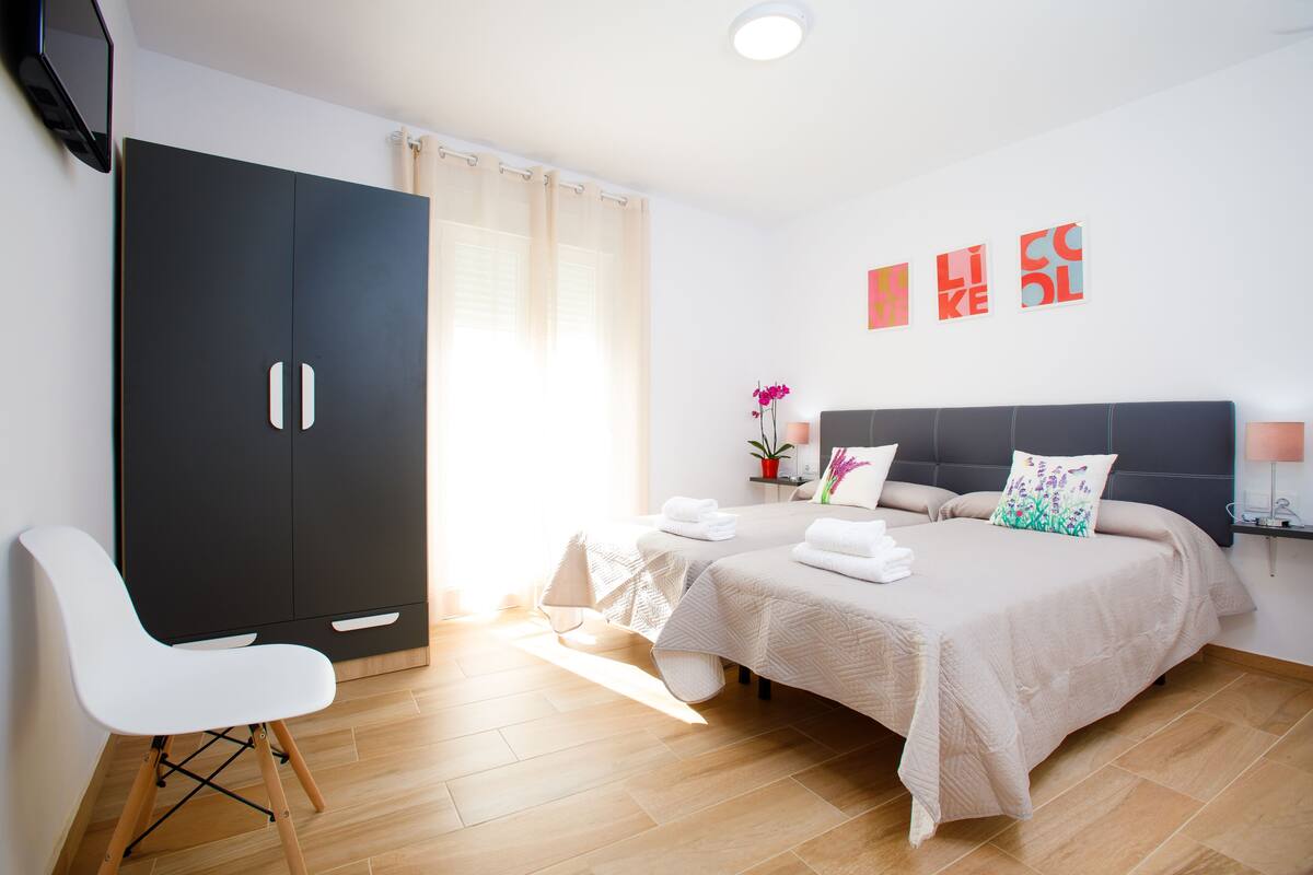 Superior Room | WiFi (free), individually decorated, bed sheets