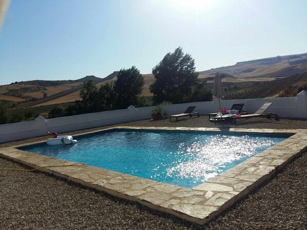 Pool - Traditional country house with pool near Ronda la Vieja (ronda)