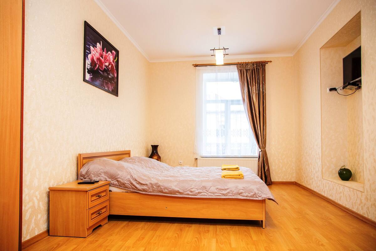 Apartment (1) | Iron/ironing board, travel cot, free WiFi, bed sheets