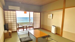 Unclassified image, 2 of 4, button - Hotel De Marronnier Utsumi Onsen (Minamichita)