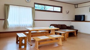 Ảnh chưa phân loại, 5 trong số 8 ảnh, nút