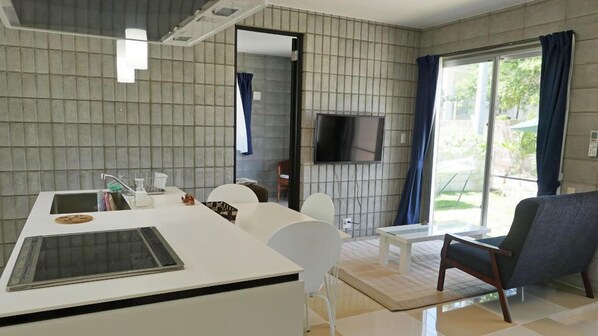 Private kitchen - Orange Box Annex <miyakojima> (Miyakojima)