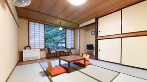 Interior - Ashiyasu Onsen Iwazonokan (Minami-Alps)