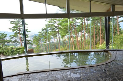 Takanoyu Onsen Palace Shofu