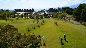 Golf - Takanoyu Onsen Palace Shofu (Shirataka)