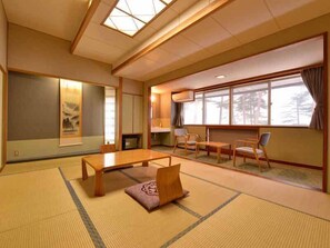 Interior - Takanoyu Onsen Palace Shofu (Shirataka)