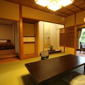 Room - Yuno Onsen Hozanen (Shunan)