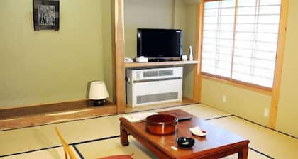 Akita Geijutsu Mura Onsen Yupopo